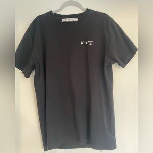 Authentic Off White Tshirt. Pristine Conditions. Like new. Don’t wear at all.